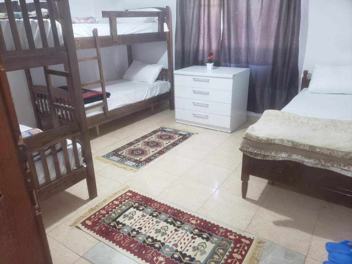 Hostel Split Rock Tiranë Ngoại thất bức ảnh