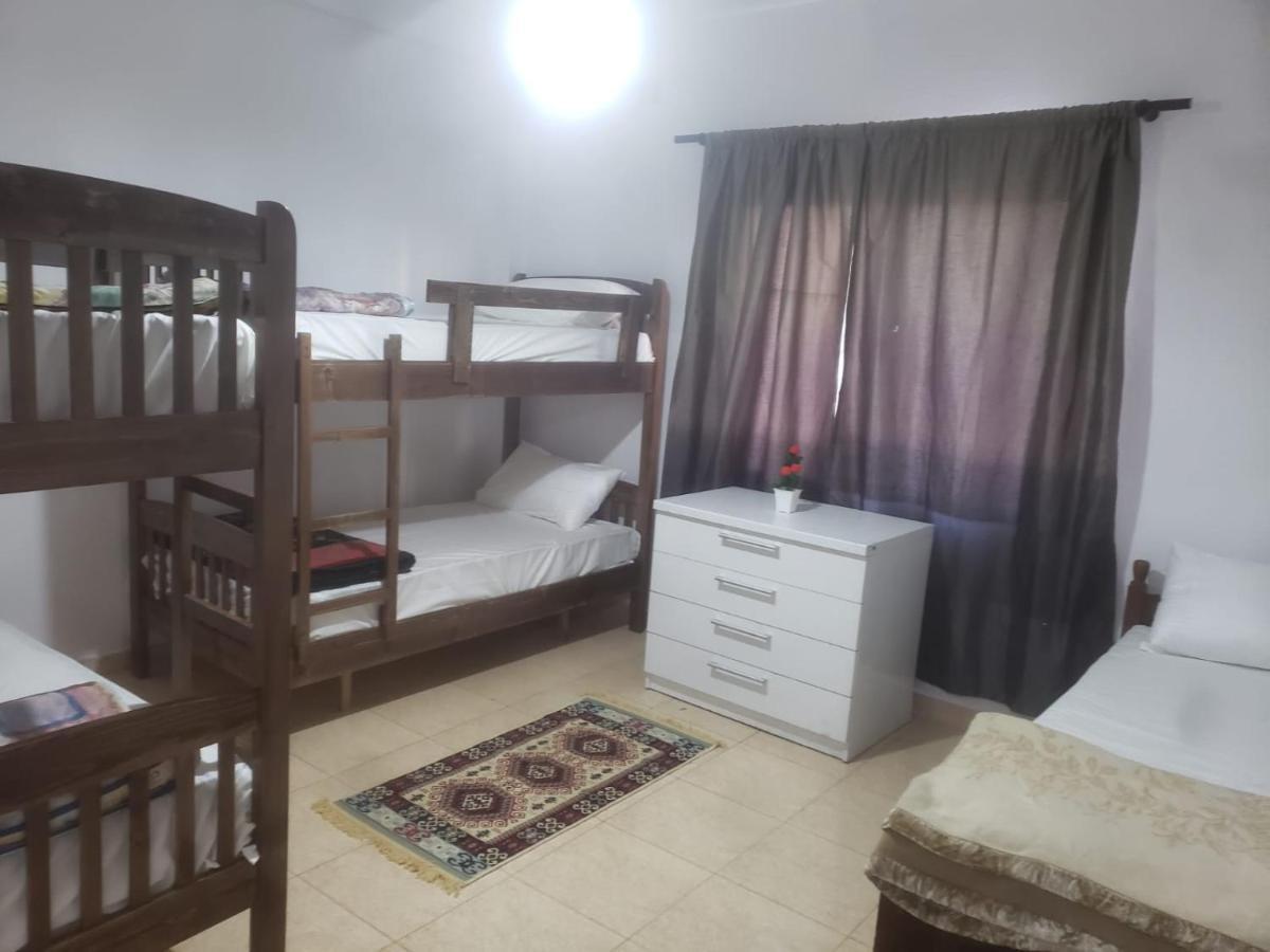 Hostel Split Rock Tiranë Ngoại thất bức ảnh