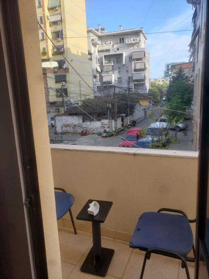 Hostel Split Rock Tiranë Ngoại thất bức ảnh