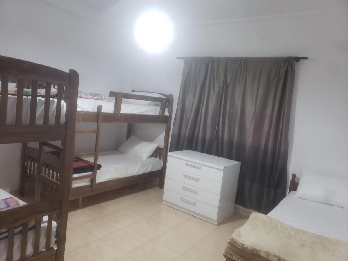 Hostel Split Rock Tiranë Ngoại thất bức ảnh