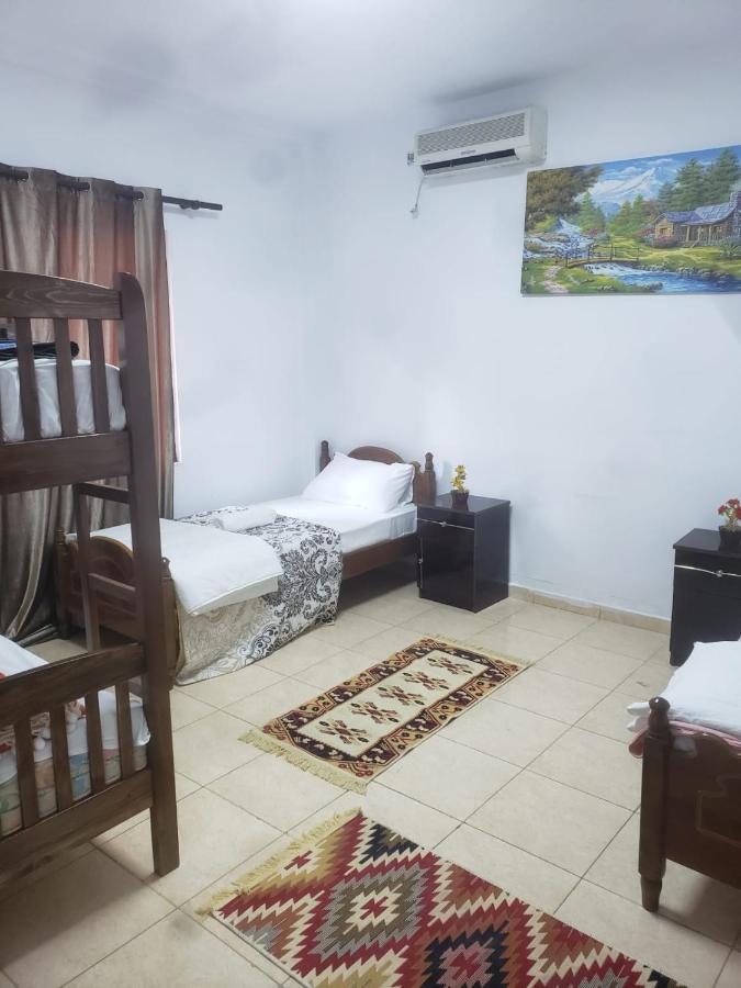 Hostel Split Rock Tiranë Ngoại thất bức ảnh