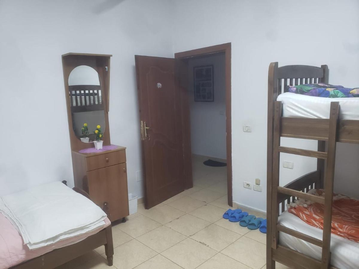 Hostel Split Rock Tiranë Ngoại thất bức ảnh
